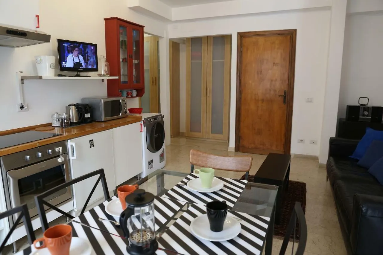 Tito Al Colosseo Apartamento Roma Itália