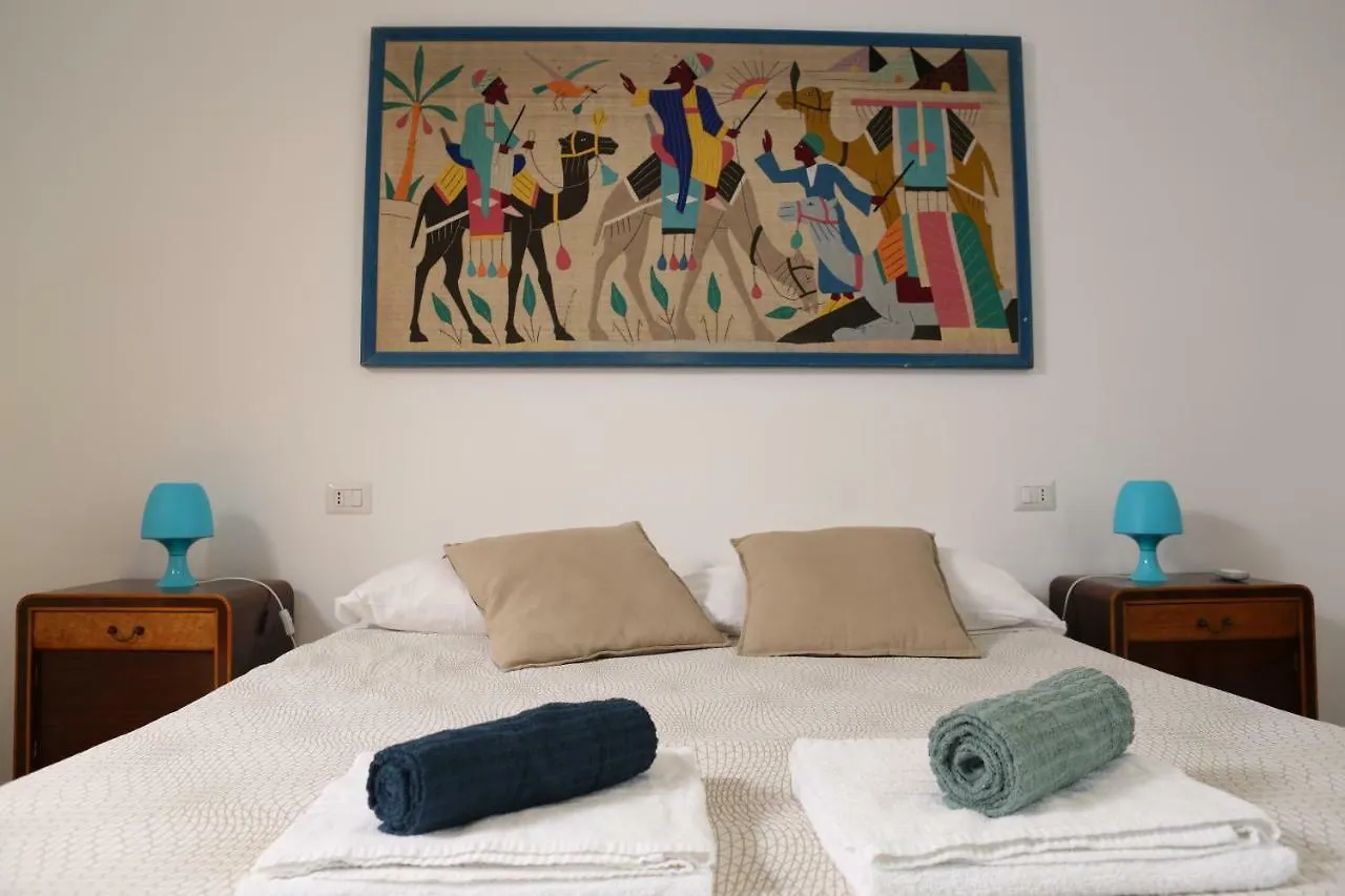 Tito Al Colosseo Apartment Rome Italy